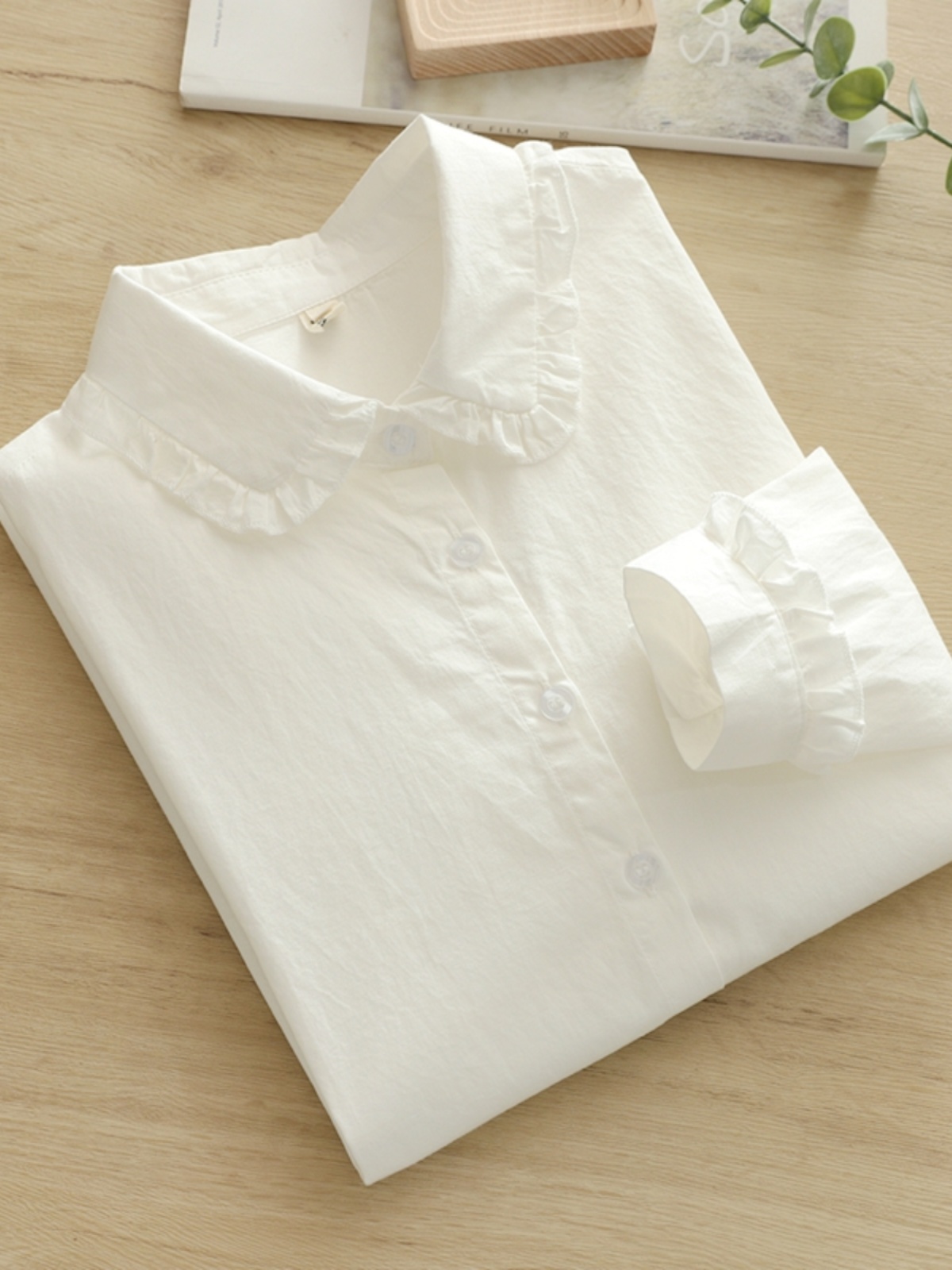 Base Layer Top - Korean-Style Artistic Fresh Ruffled Edge Doll