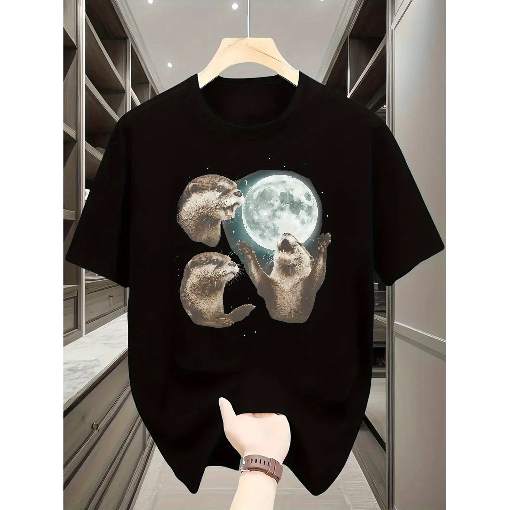 Playful Otters Under Moonlight – Undershirt Crew Neck recenzja i cena